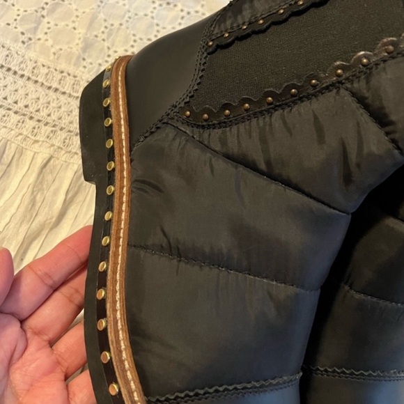 Free People Atlas Puffer Chelsea Black Booties Size 38.5 - Picture 13 of 13